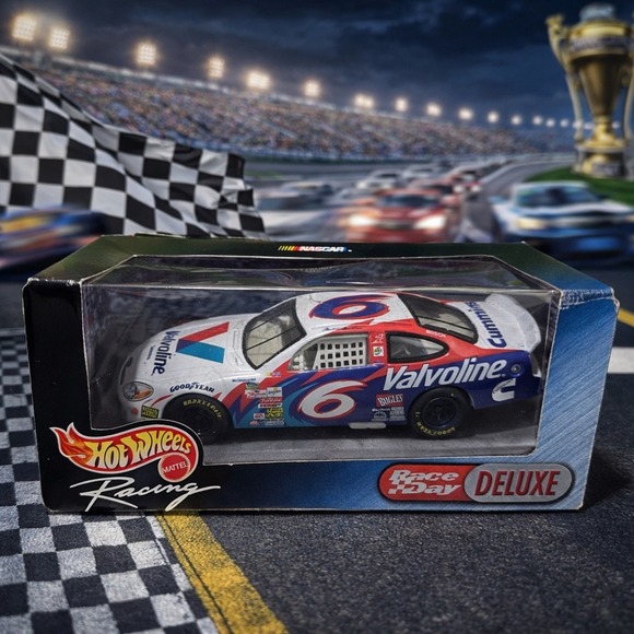 Hot Wheels Other - Hot Wheels Racing Mark Martin 6‎ Valvoline Ford Taurus 1:24 Race Day Deluxe 1999